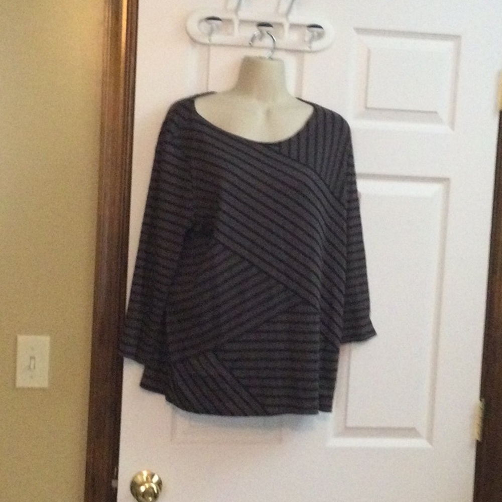Hasting & Smith long sleeve top